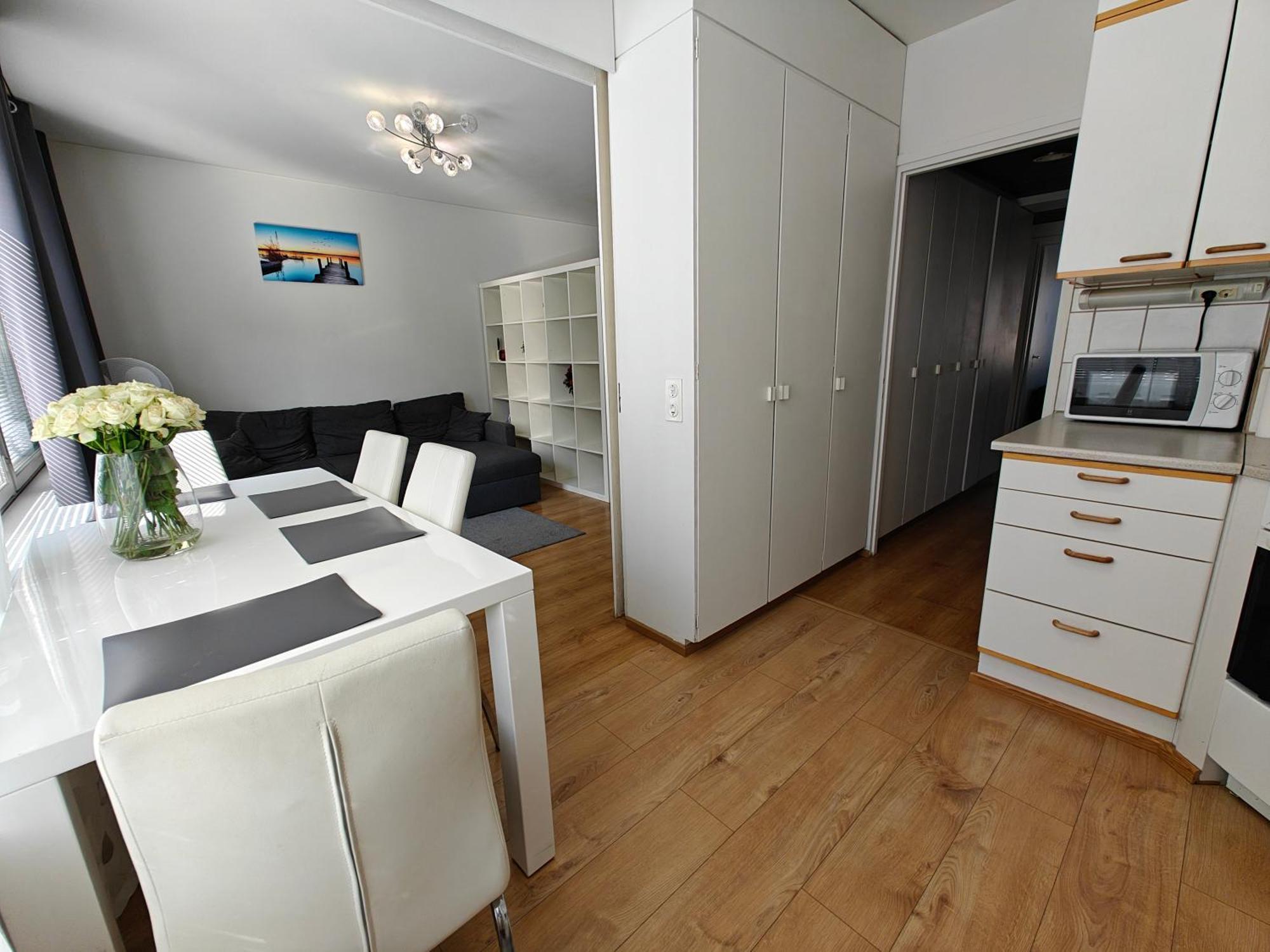 3-Room Apartment In Oulu Center, Parking Екстериор снимка